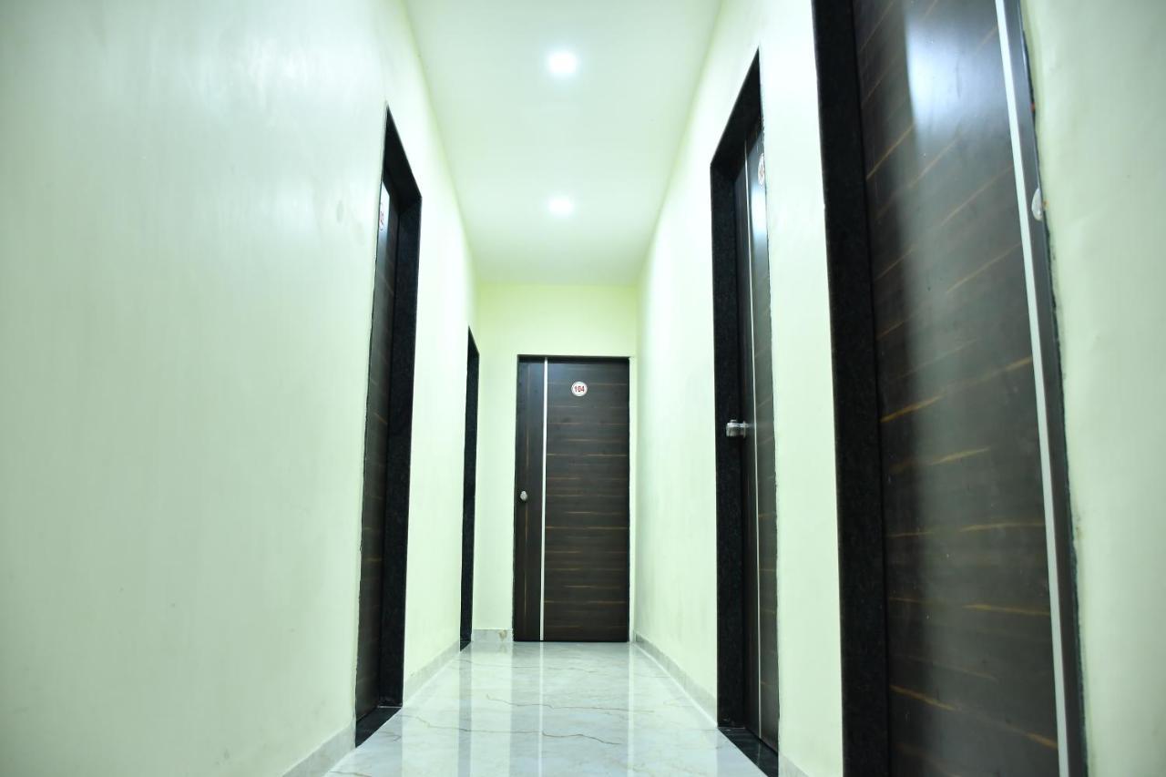 Hotel Kalika Residency Akalkot Dış mekan fotoğraf