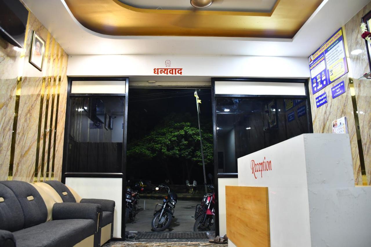 Hotel Kalika Residency Akalkot Dış mekan fotoğraf